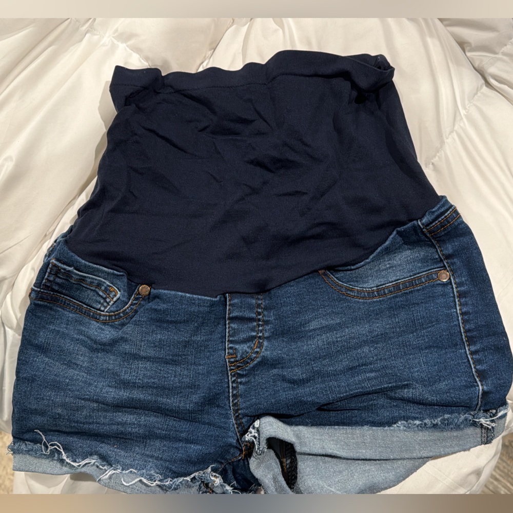Maternity Shorts- Md.